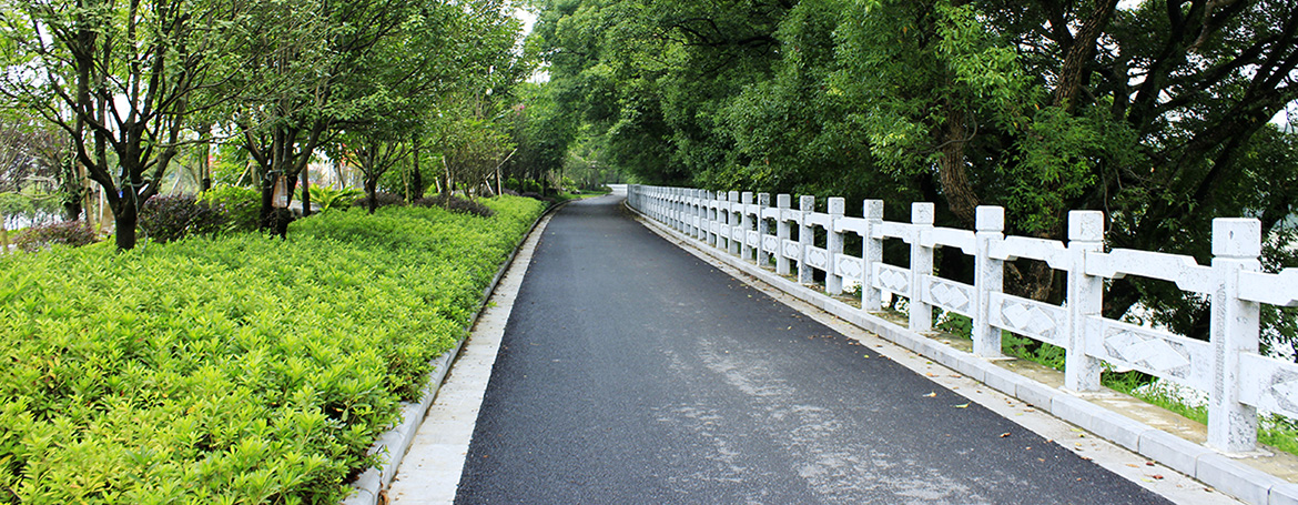 柏油路石護欄圖片.jpg